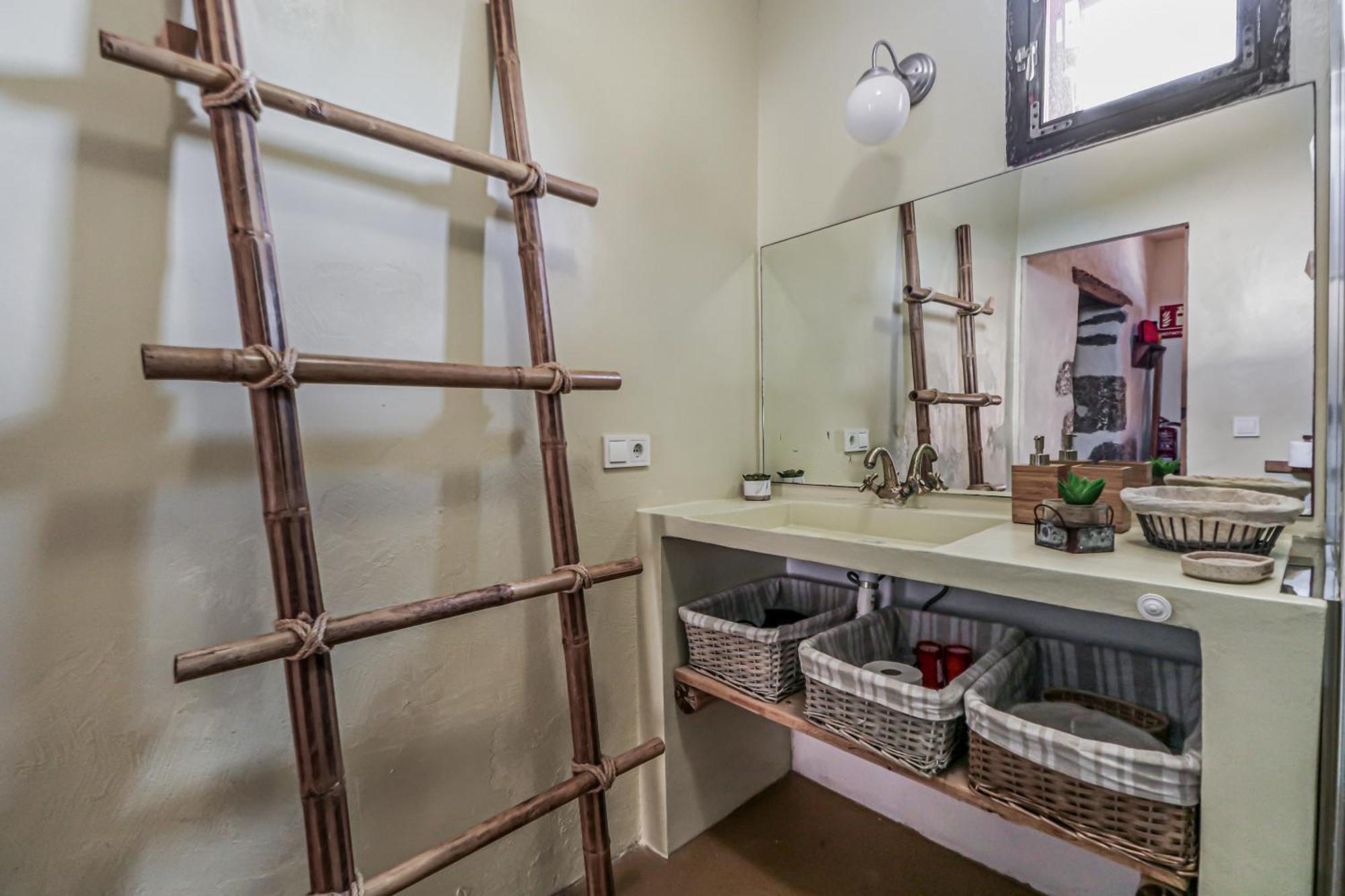 Apartment Trendy Rural House Casa Tazirga
